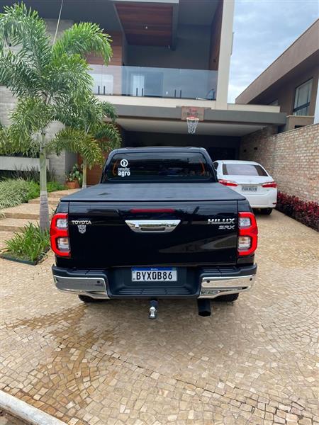 HILUX